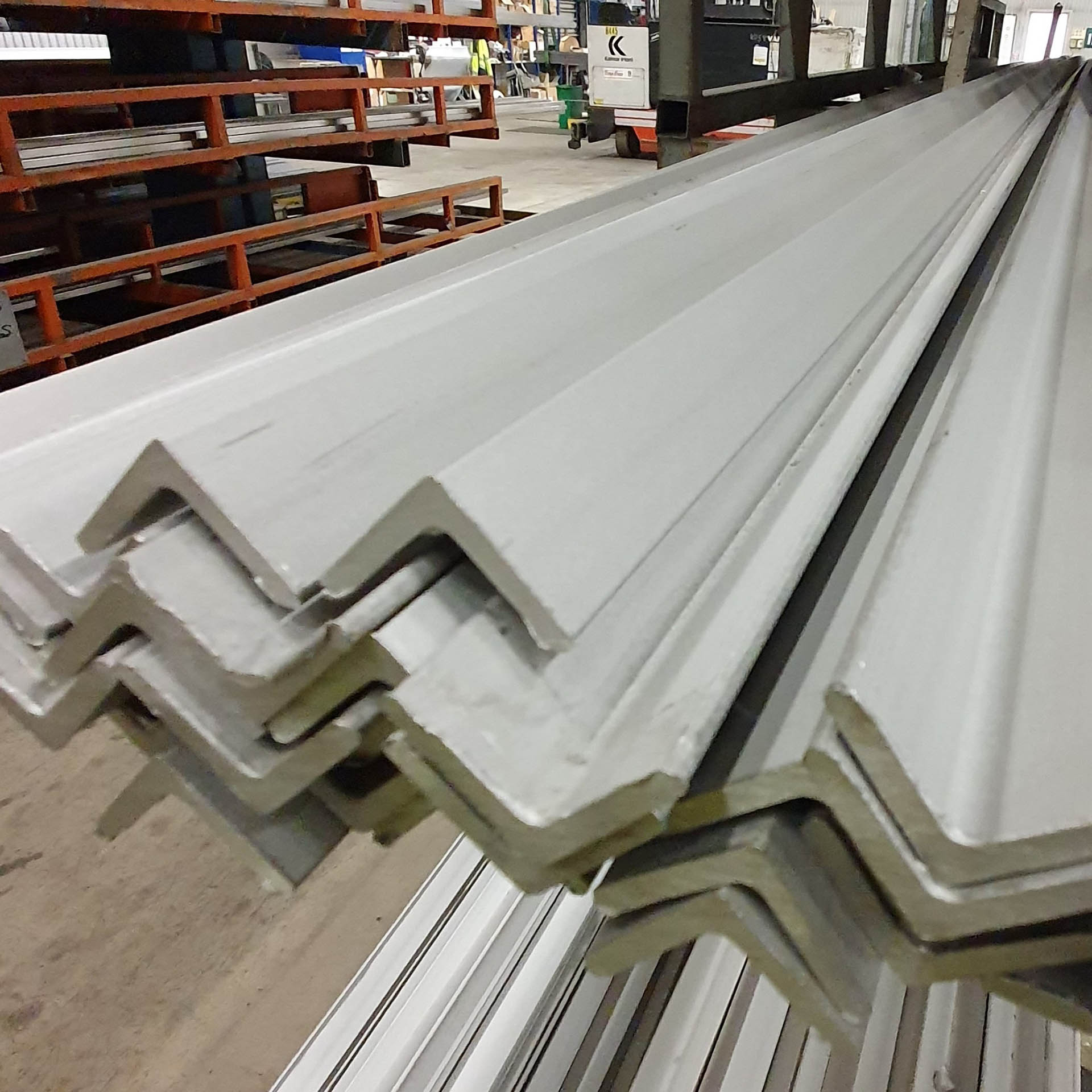 Kulmatanko EN 1 4307 1D 50x5mm 6m BE Group kulmatanko-en-1-4307-1d-50x5mm-6m-be-group